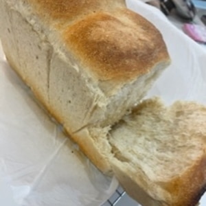 ライ麦の山食パン